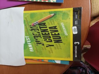 Libros de texto 3° Primaria Maristas Pal