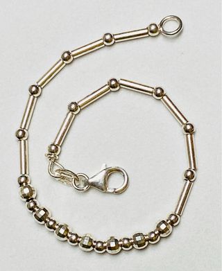 Pulsera de bolitas facetadas en plata de ley 925