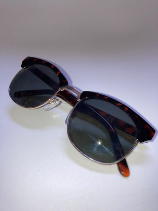 Occhiali da sole stile Ray-Ban