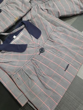 Bata colegio de niña La Salle t.10