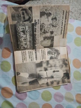 Album de fútbol antiguo