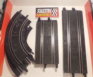 Scalextric Compact. Pack 4x4x4
