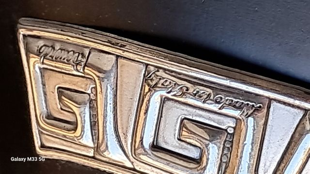 Vaso colore nero stile moderno