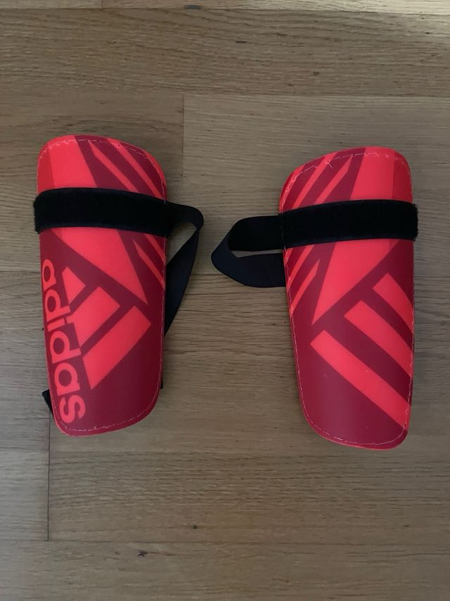 Espinilleras de fútbol