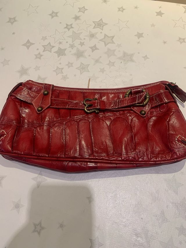 Cartera de mano en piel