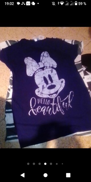 Vestidos mini maus y de Shakira