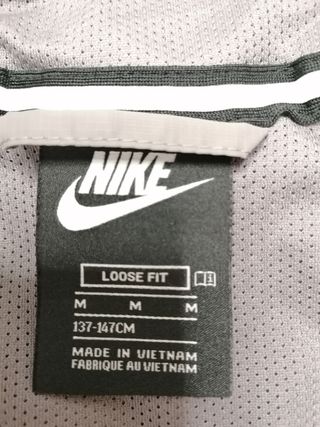 Chaqueta cortavientos NIKE niño talla M.