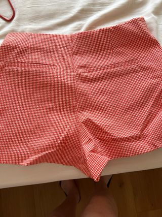 Pantalon corto