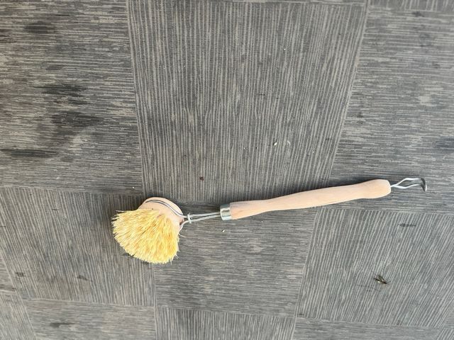 Cepillo limpieza madera mango