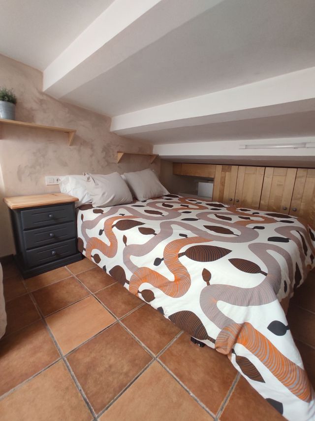 RIBES DE FRESER estudio alquiler