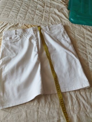 Falda vaquera blanca
