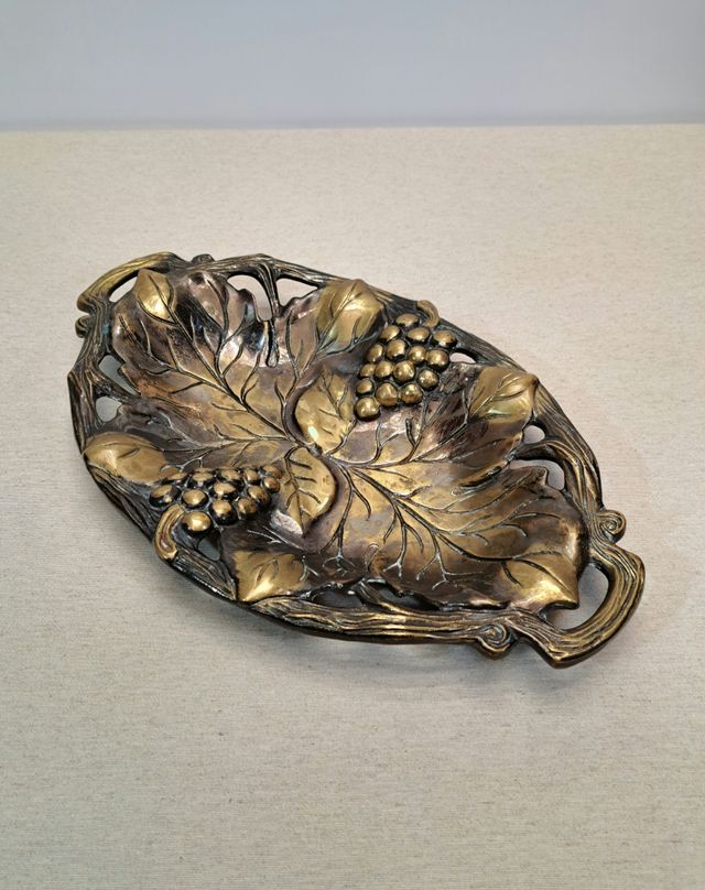 Bandeja Art Nouveau.