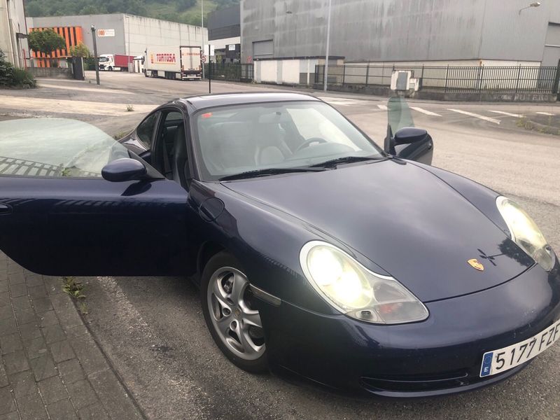 Porsche 911 2000 - foto 1