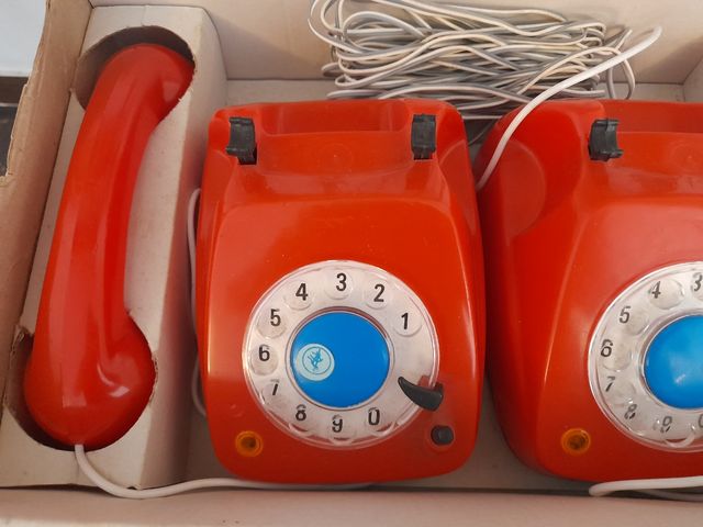 Telefoni comunicanti vintage