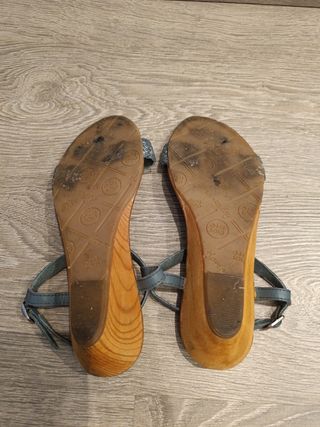 Sandalias número 39 con tacón medio