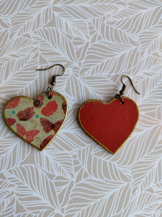 PENDIENTES HECHOS A MANO CORAZÓN