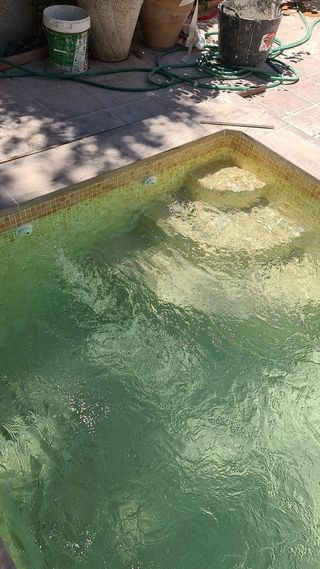 CONSTRUCCIÓN DE PISCINAS