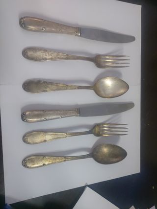 Cubiertos de plata 
