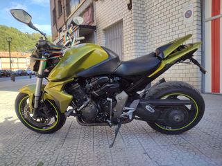 HONDA CB 1000 R del 2011, por piezas