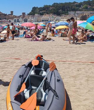 kayak hinchable 2/3 plazas + remos chalecos bomba