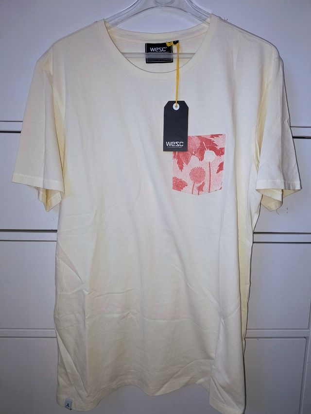 Camiseta Wesc nueva