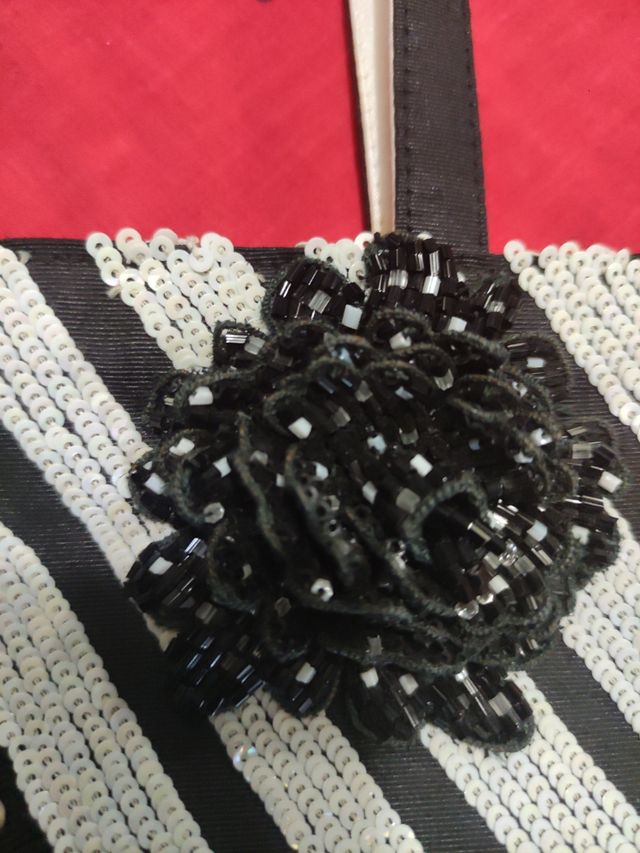 Bolso de fiesta en lentejuelas 