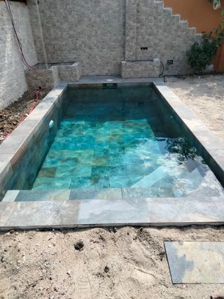 PISCINAS EN PORCELÁNICO