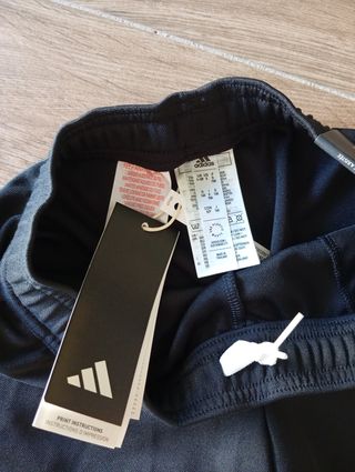 Pantalón deporte Adidas
