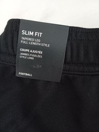 Pantalón deporte Adidas