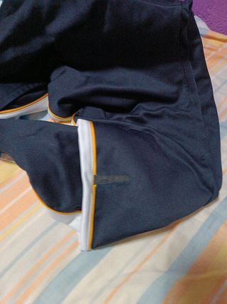 Chándal colegio Fuenlabrada 