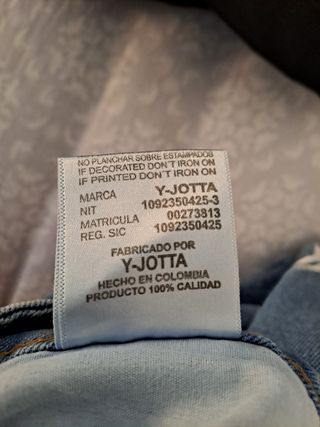 Pantalon largo Colombiano