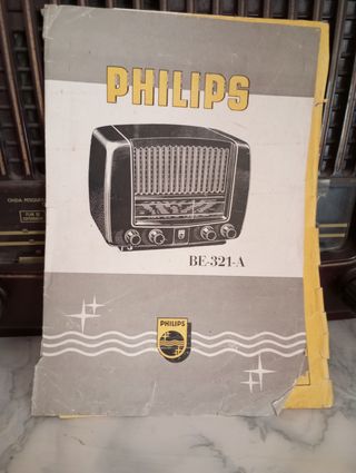 Antigua radio Philips