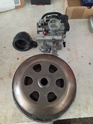 Carburador y polea embrague  kyncom