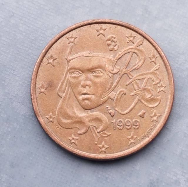 39 Monedas de 5 céntimos