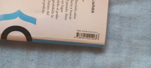 El reino de las tres lunas