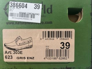 Zapatos verano Natural World N*39 Gris