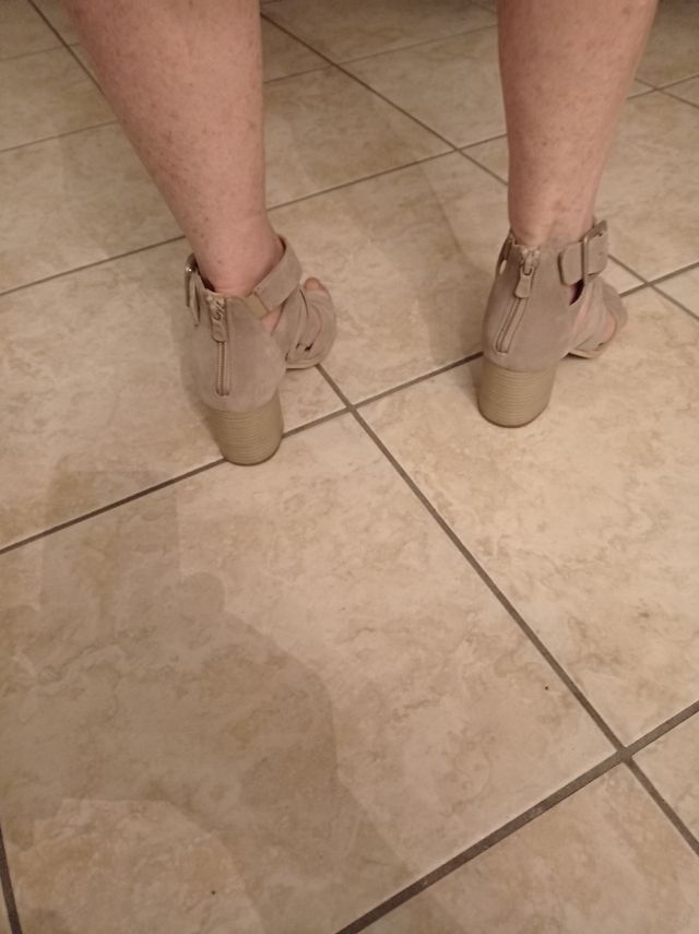 Sandalo nero giardini