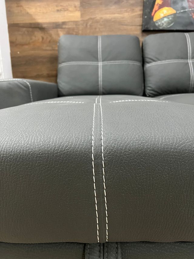 Sofa cama grande y elegante negro (antimanchas)