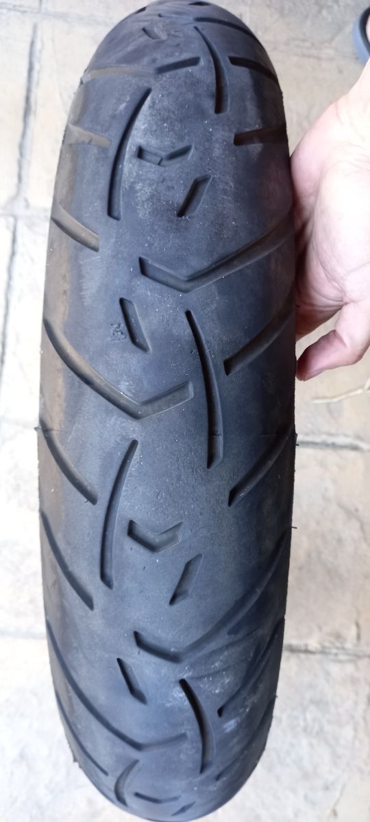 Neumático delantero Metzeler tourance next