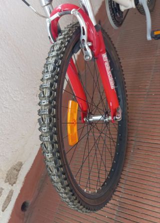 Bicicleta grande semi Nueva por solo 120€.