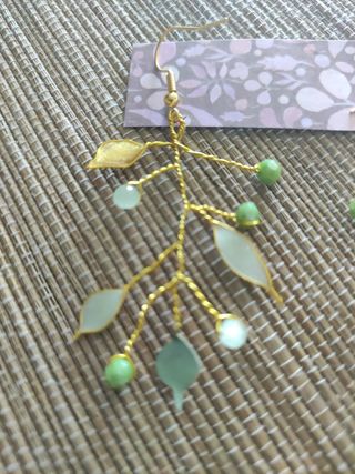 Pendientes de cristal y esmalte