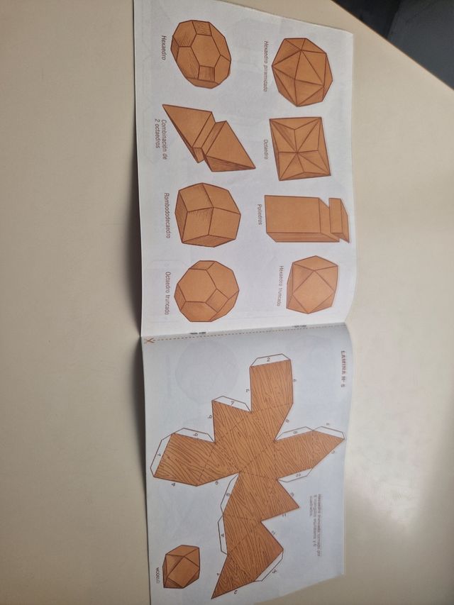 Láminas cuerpos geométricos manualidades