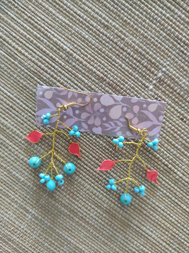 Pendientes de cristal y esmalte