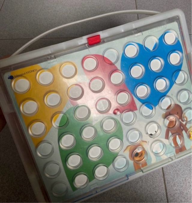 Juego de mesa familiar.