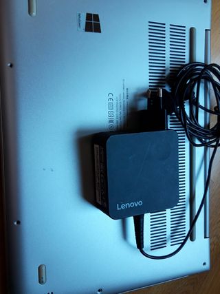Ordenador portátil Lenovo
