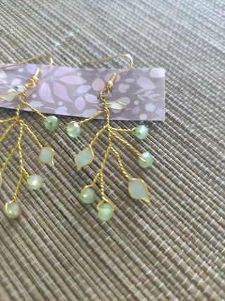 Pendientes de cristal y esmalte