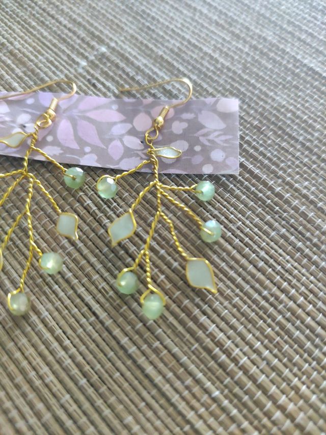 Pendientes de cristal y esmalte