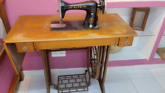 Maquina de coser antiguos