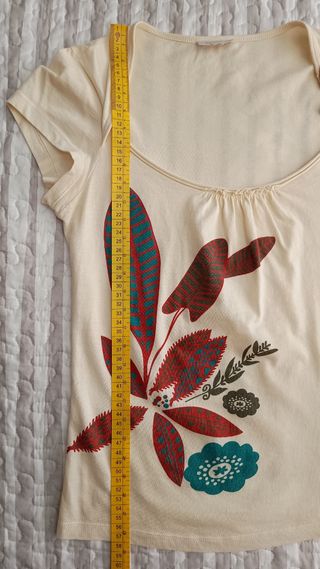 Conjunto pantalón y camiseta