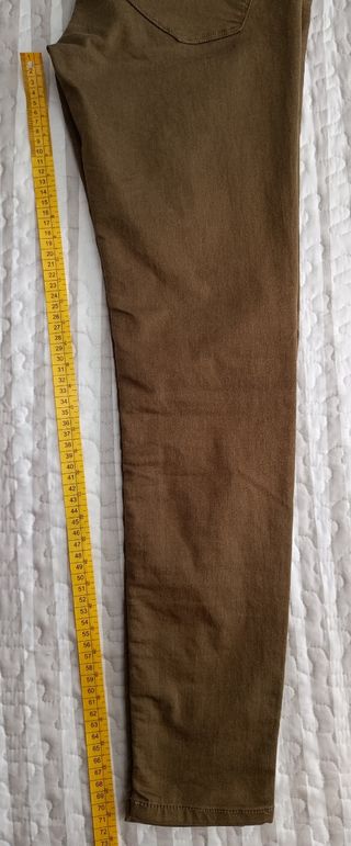 Conjunto pantalón y camiseta